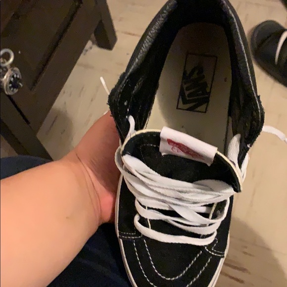 Vans - Picture 4 of 4